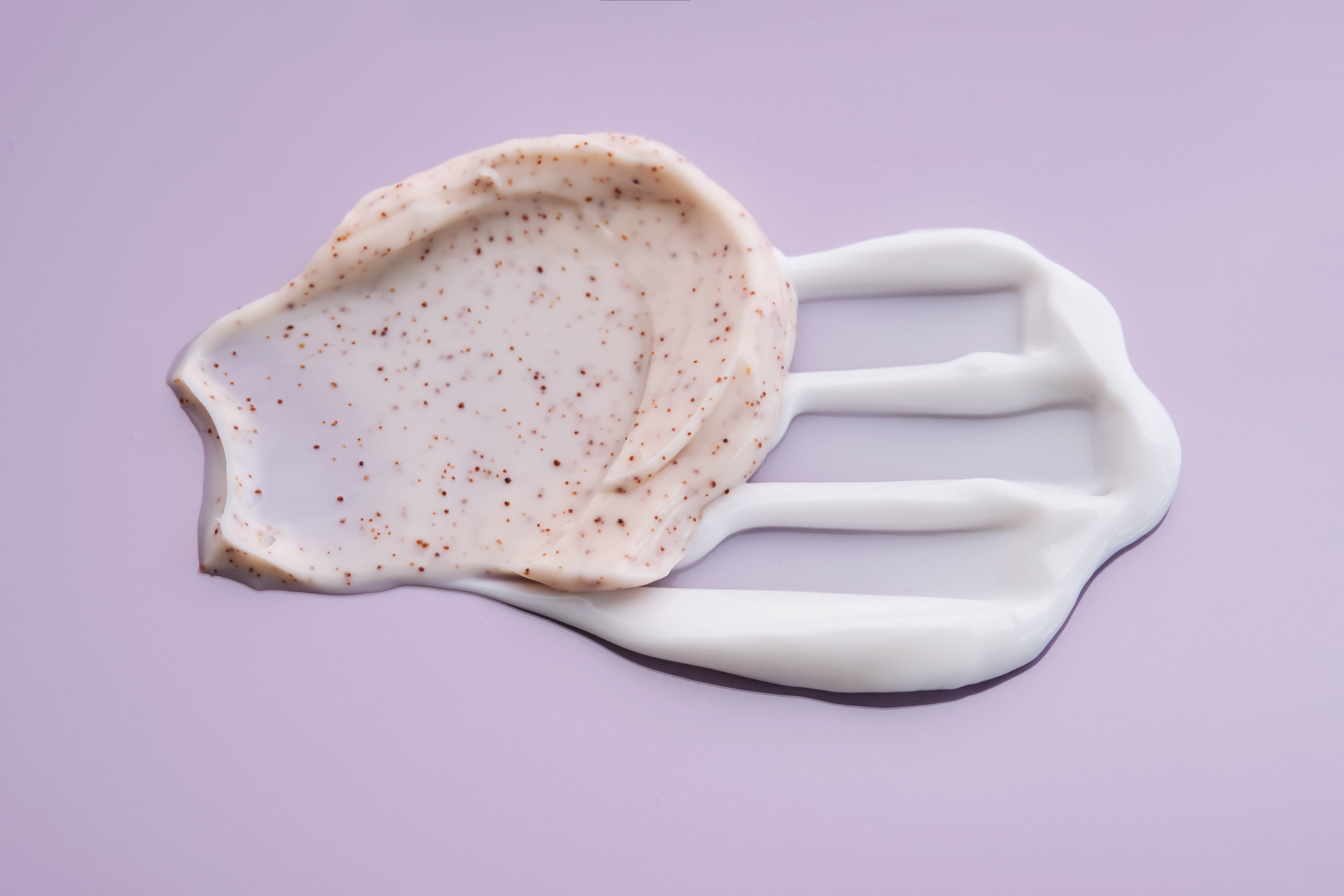 Natural vs Chemical Exfoliation: What’s Actually Better for Your Skin?