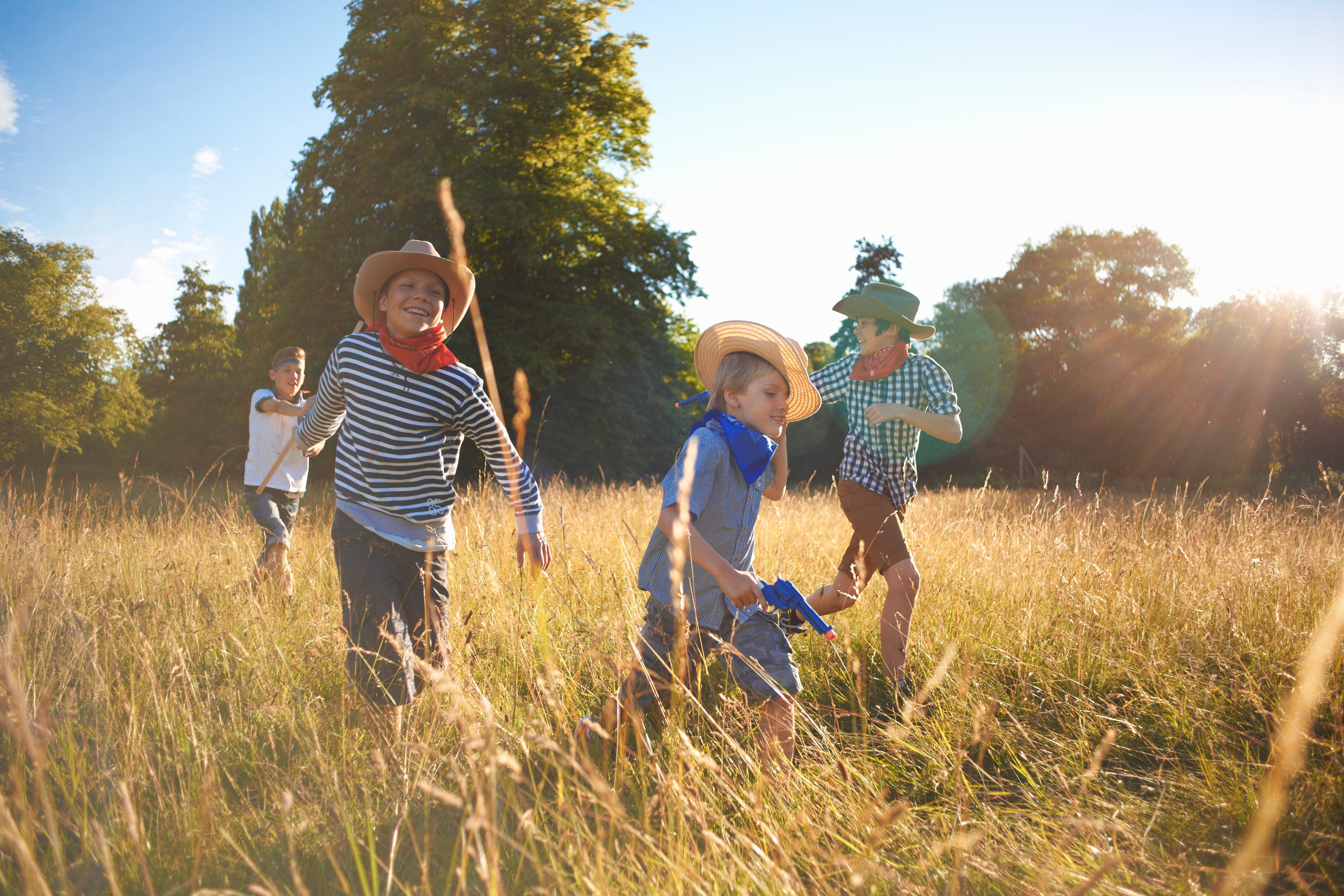 Summer Travel Survival Kit for Families: What Every Parent Should Pack